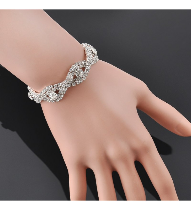 Bracelet en cristal et diamant flash  en vente sur rosadestock