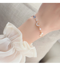 Bracelet chaîne de perles en vente sur rosadestock