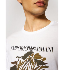 T-shirt imprimé Emporio Armani en vente sur rosadestock