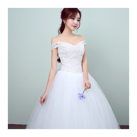 Robe de mariée blanche simple et fine en vente sur rosadestock