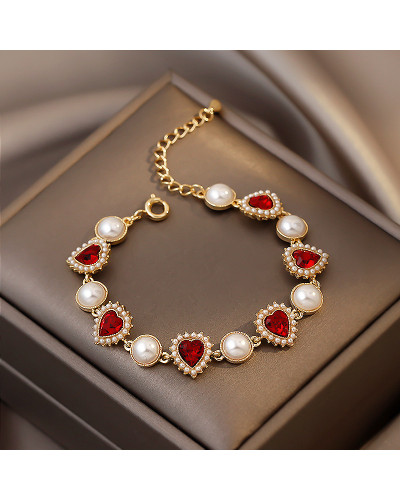 Bracelet de perles de coeur de pêche de style rétro émeraude pour femme