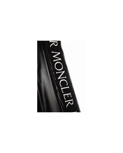 Moncler Montcla Short Down Jacket Black